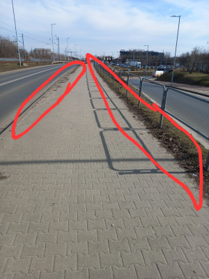 Zdjęcie 3 przedstawia problem zgłoszony w tym alercie