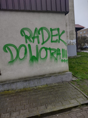 Zdjęcie 1 przedstawia problem zgłoszony w tym alercie