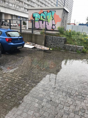 Zdjęcie 1 przedstawia problem zgłoszony w tym alercie