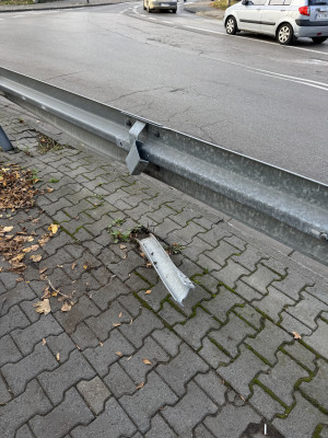 Zdjęcie 2 przedstawia problem zgłoszony w tym alercie