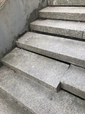 Zdjęcie 1 przedstawia problem zgłoszony w tym alercie