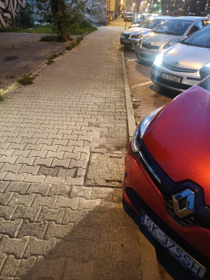 Zdjęcie 2 przedstawia problem zgłoszony w tym alercie