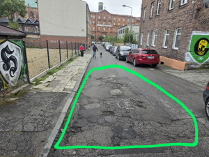 Zdjęcie 1 przedstawia problem zgłoszony w tym alercie