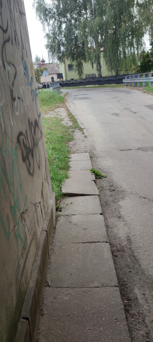 Zdjęcie 2 przedstawia problem zgłoszony w tym alercie