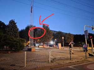 Zdjęcie 2 przedstawia problem zgłoszony w tym alercie