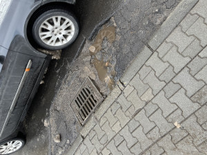 Zdjęcie 2 przedstawia problem zgłoszony w tym alercie