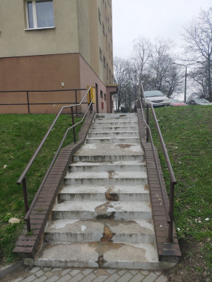 Zdjęcie 1 przedstawia problem zgłoszony w tym alercie