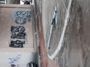 Zdjęcie 1 przedstawia problem zgłoszony w tym alercie