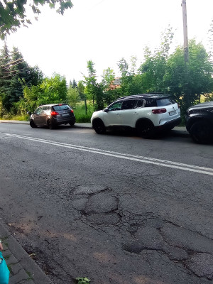 Zdjęcie 5 przedstawia problem zgłoszony w tym alercie