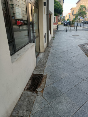 Zdjęcie 1 przedstawia problem zgłoszony w tym alercie