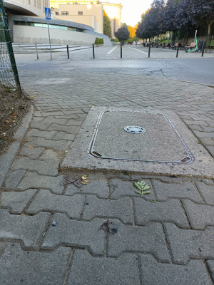 Zdjęcie 2 przedstawia problem zgłoszony w tym alercie