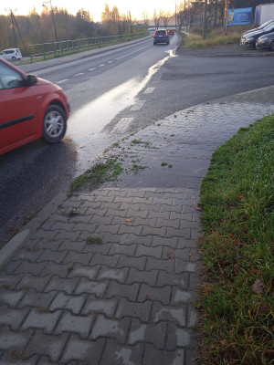 Zdjęcie 1 przedstawia problem zgłoszony w tym alercie