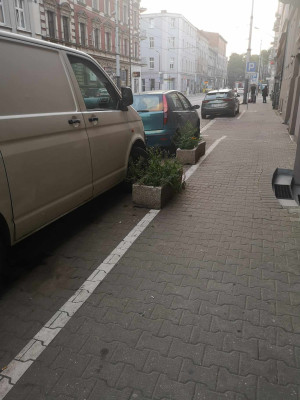 Zdjęcie 2 przedstawia problem zgłoszony w tym alercie