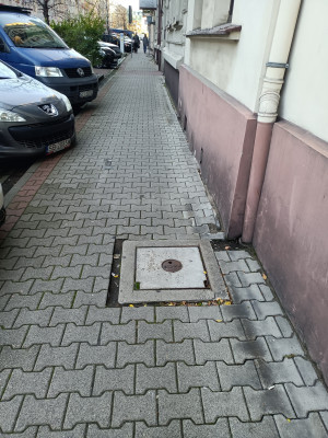 Zdjęcie 2 przedstawia problem zgłoszony w tym alercie