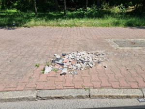 Zdjęcie 1 przedstawia problem zgłoszony w tym alercie