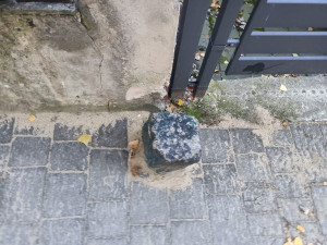 Zdjęcie 2 przedstawia problem zgłoszony w tym alercie