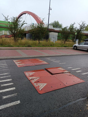 Zdjęcie 1 przedstawia problem zgłoszony w tym alercie