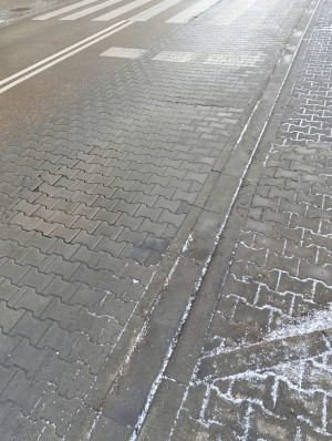 Zdjęcie 4 przedstawia problem zgłoszony w tym alercie