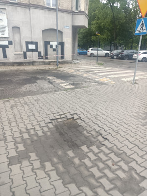 Zdjęcie 2 przedstawia problem zgłoszony w tym alercie