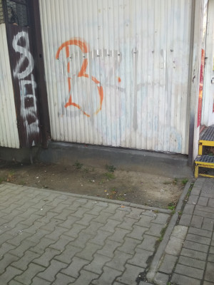 Zdjęcie 1 przedstawia problem zgłoszony w tym alercie