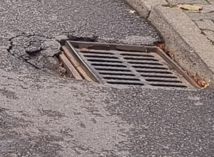 Zdjęcie 1 przedstawia problem zgłoszony w tym alercie