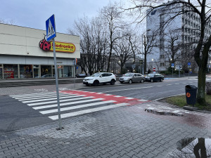Zdjęcie 1 przedstawia problem zgłoszony w tym alercie