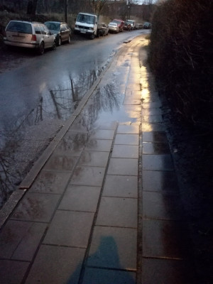Zdjęcie 2 przedstawia problem zgłoszony w tym alercie