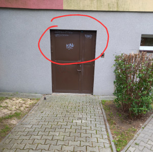 Zdjęcie 2 przedstawia problem zgłoszony w tym alercie
