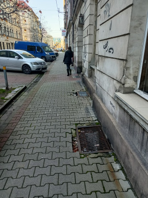 Zdjęcie 1 przedstawia problem zgłoszony w tym alercie