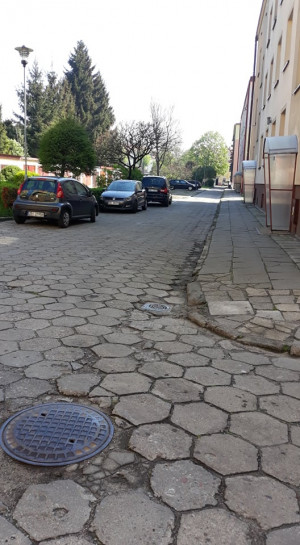 Zdjęcie 2 przedstawia problem zgłoszony w tym alercie