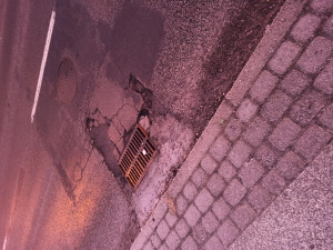 Zdjęcie 1 przedstawia problem zgłoszony w tym alercie