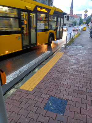 Zdjęcie 4 przedstawia problem zgłoszony w tym alercie