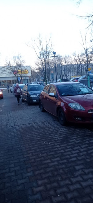 Zdjęcie 2 przedstawia problem zgłoszony w tym alercie