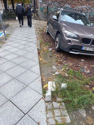 Zdjęcie 4 przedstawia problem zgłoszony w tym alercie