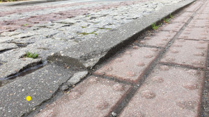 Zdjęcie 1 przedstawia problem zgłoszony w tym alercie