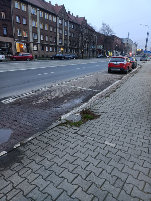 Zdjęcie 1 przedstawia problem zgłoszony w tym alercie