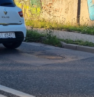 Zdjęcie 1 przedstawia problem zgłoszony w tym alercie