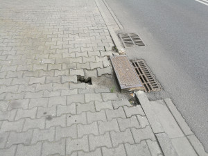 Zdjęcie 2 przedstawia problem zgłoszony w tym alercie