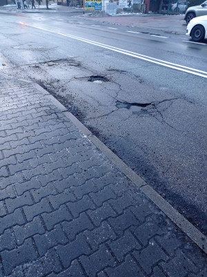Zdjęcie 1 przedstawia problem zgłoszony w tym alercie