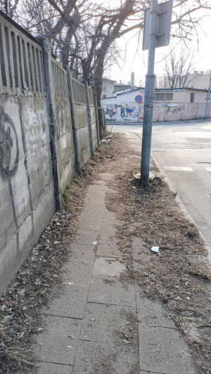 Zdjęcie 5 przedstawia problem zgłoszony w tym alercie