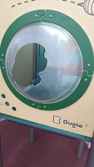 Zdjęcie 2 przedstawia problem zgłoszony w tym alercie