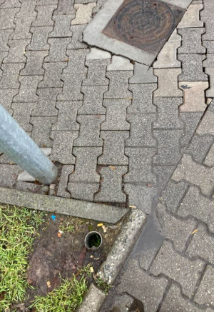 Zdjęcie 1 przedstawia problem zgłoszony w tym alercie