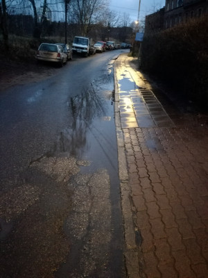 Zdjęcie 1 przedstawia problem zgłoszony w tym alercie
