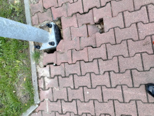 Zdjęcie 2 przedstawia problem zgłoszony w tym alercie