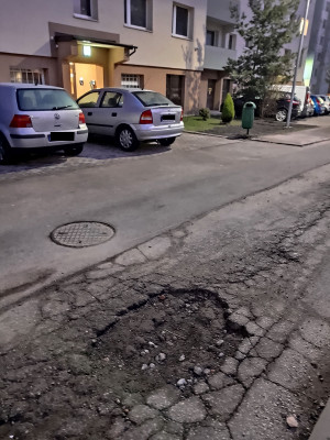 Zdjęcie 2 przedstawia problem zgłoszony w tym alercie