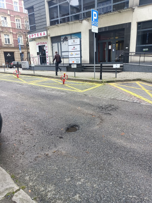 Zdjęcie 1 przedstawia problem zgłoszony w tym alercie