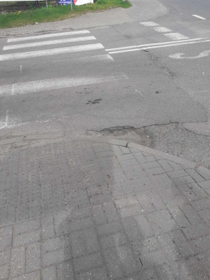 Zdjęcie 2 przedstawia problem zgłoszony w tym alercie