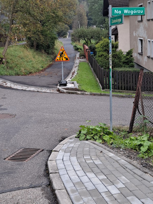 Zdjęcie 2 przedstawia problem zgłoszony w tym alercie