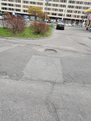 Zdjęcie 4 przedstawia problem zgłoszony w tym alercie