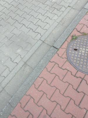 Zdjęcie 1 przedstawia problem zgłoszony w tym alercie